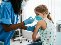 Pfizer’s COVID vaccine approved for kids under 5 in Canada