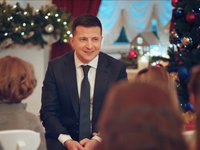 Серце, космос і танки: Зеленський "накреативив" окремі новорічні привітання для регіонів України